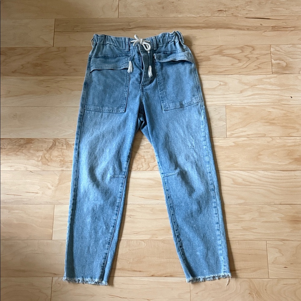Free People XS Pull On relaxed denim
